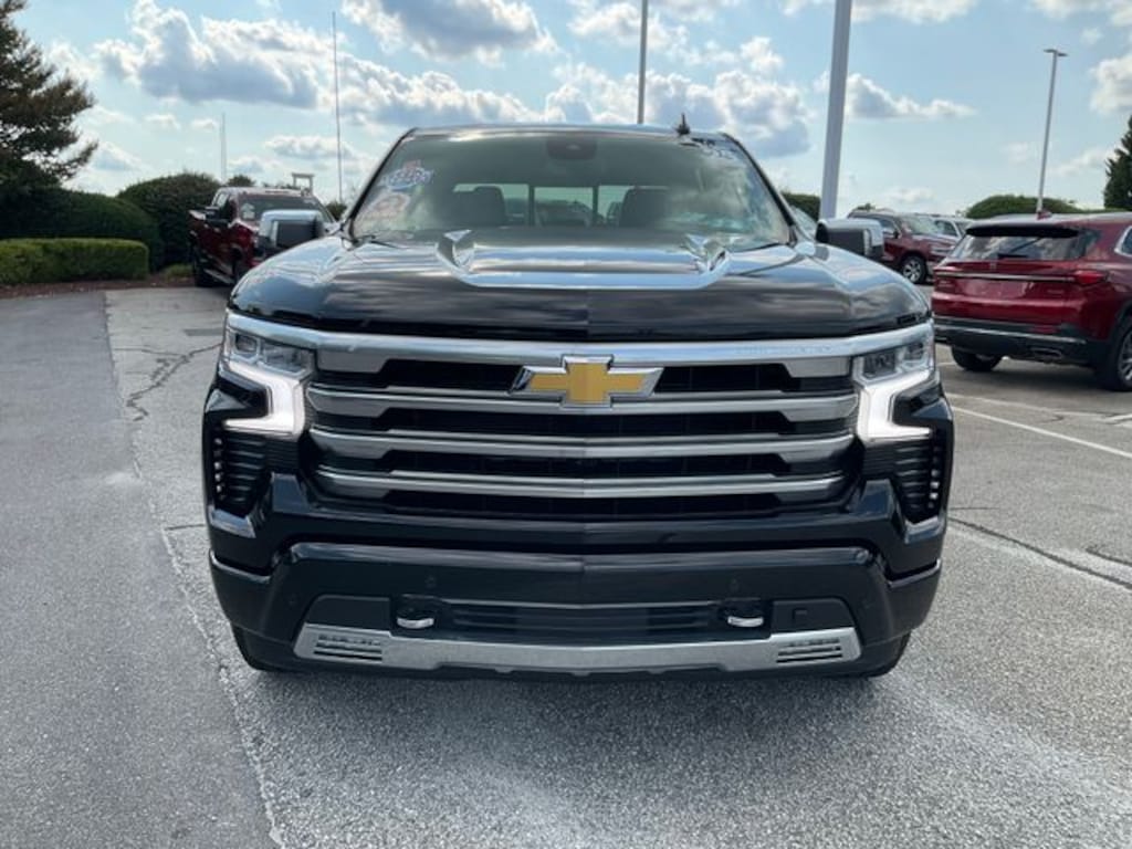Used 2025 Chevrolet Silverado 1500 High Country Truck