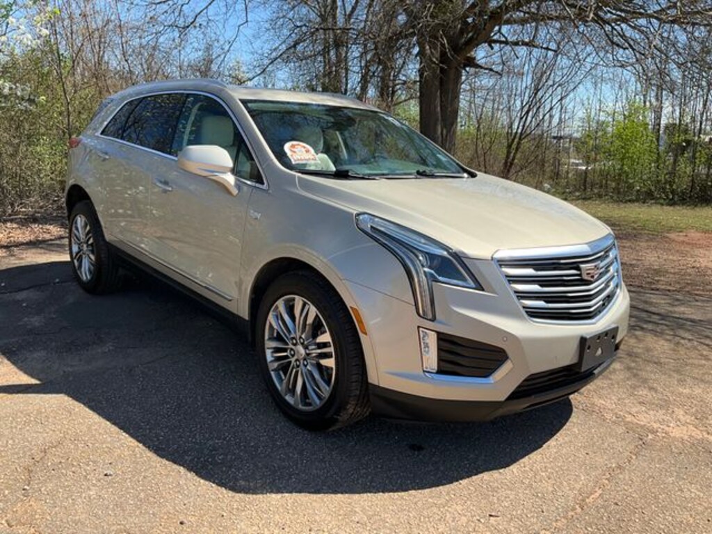 Used 2017 Cadillac XT5 Premium Luxury SUV