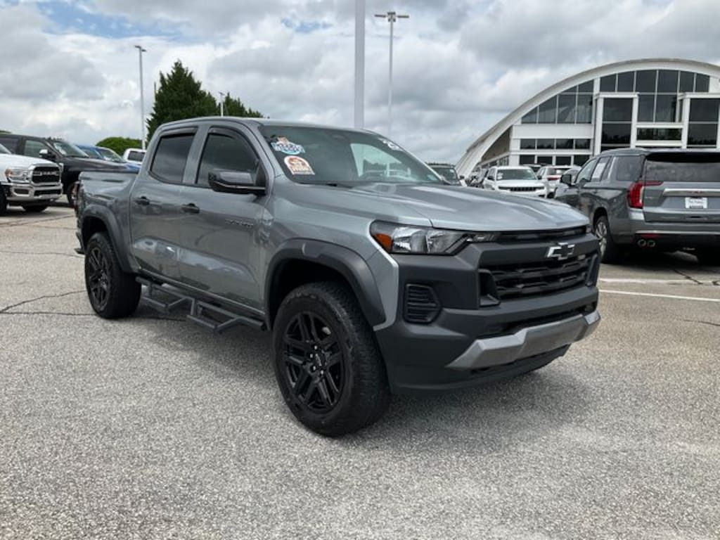 Certified 2025 Chevrolet Colorado Trail Boss Truck
