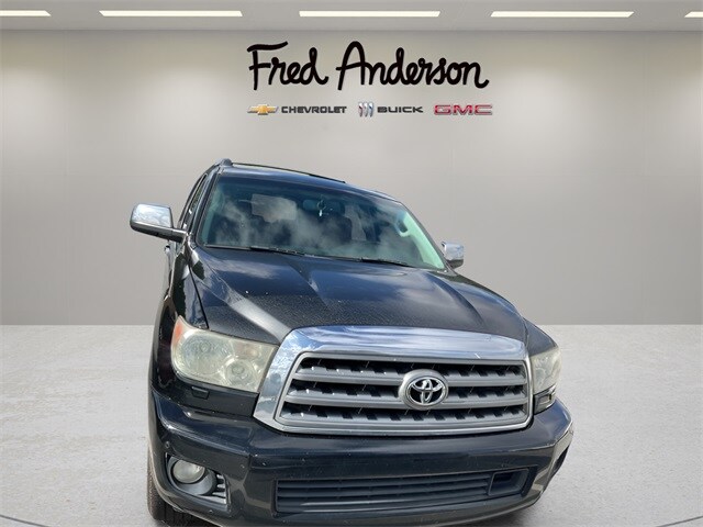 2011 Toyota Sequoia Platinum photo 2