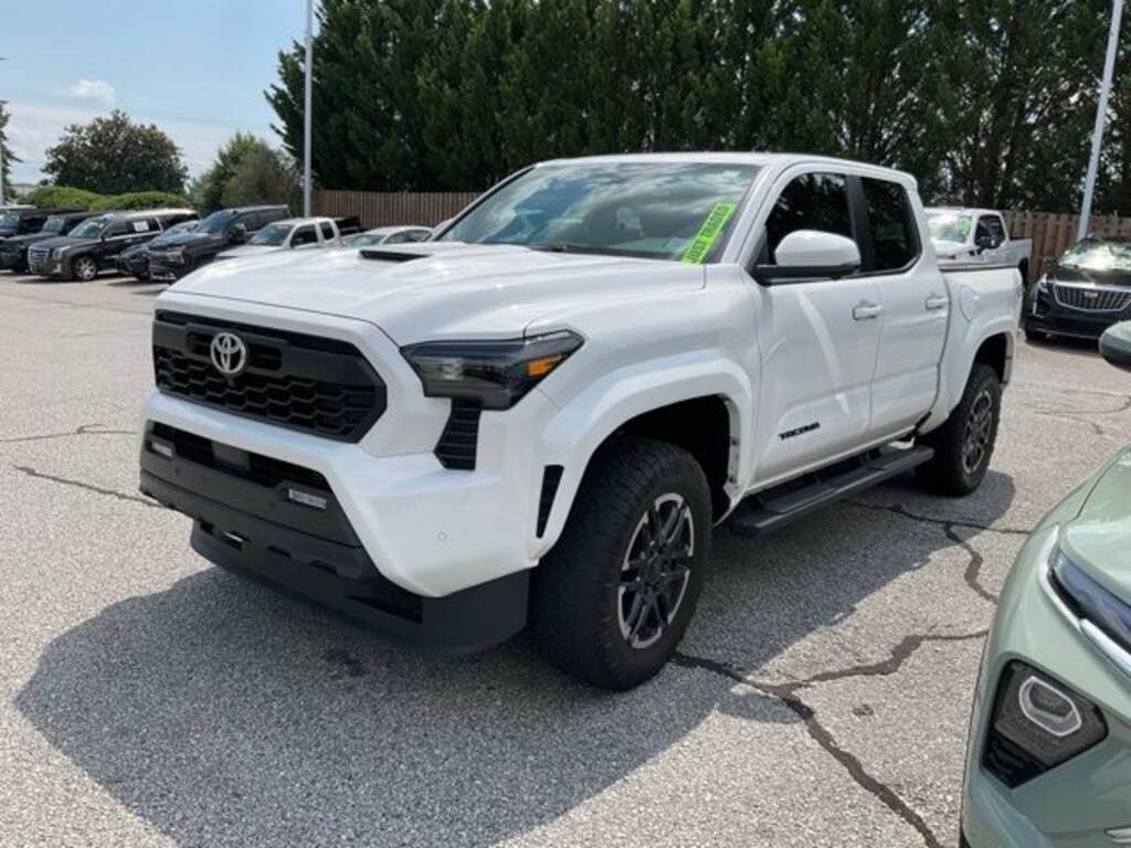 Used 2024 Toyota Tacoma TRD Sport Truck