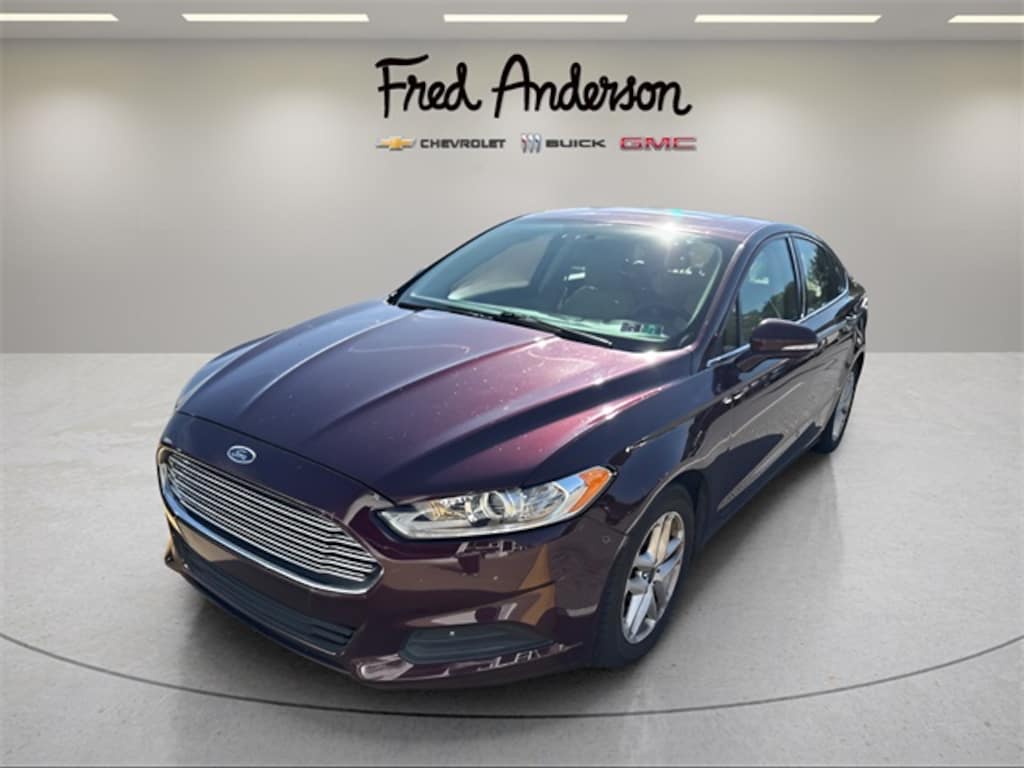 Used 2013 Ford Fusion SE Sedan