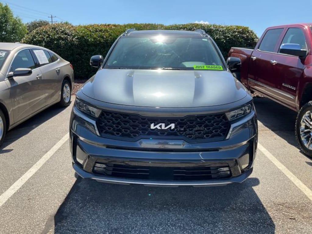 Used 2023 Kia Sorento SX SUV