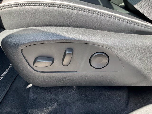 New 2026 GMC Acadia Denali SUV