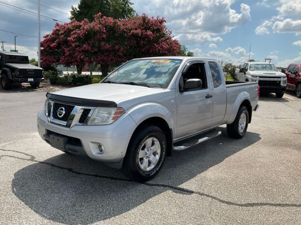 Used 2012 Nissan Frontier SV Truck