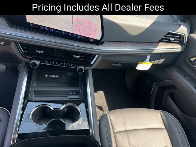 2025 Chevrolet Tahoe Premier - Photo 11