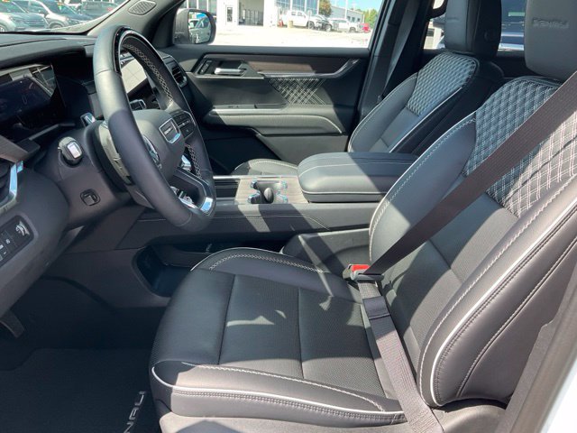 New 2026 GMC Acadia Denali SUV