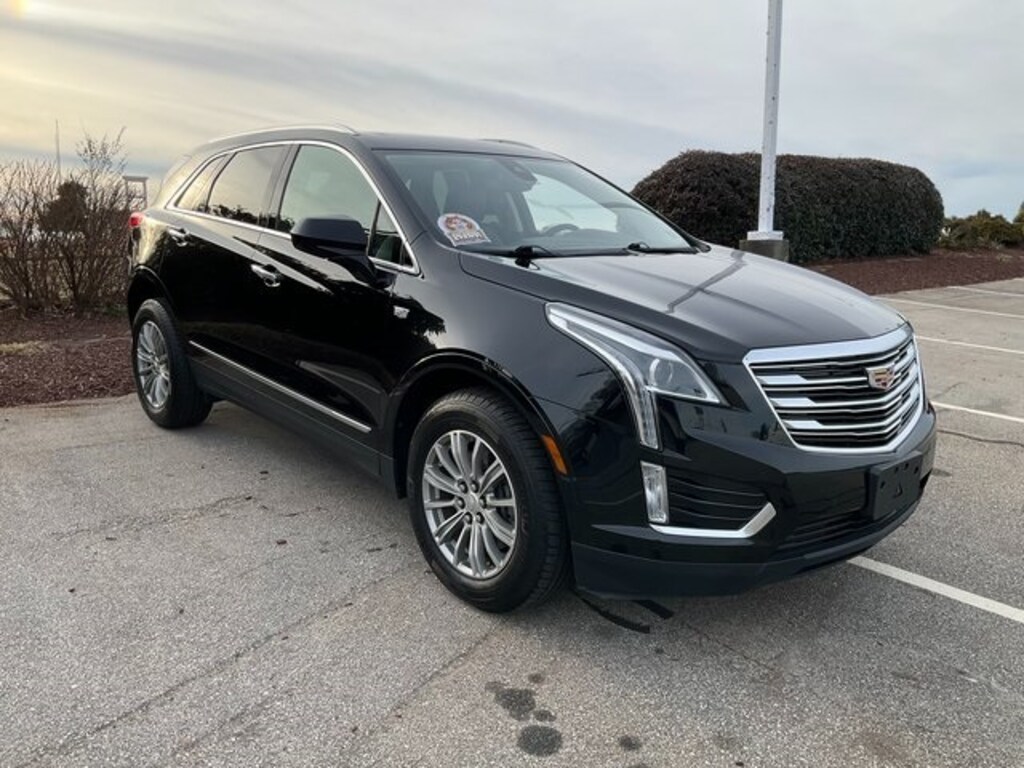 Used 2017 Cadillac XT5 Luxury SUV