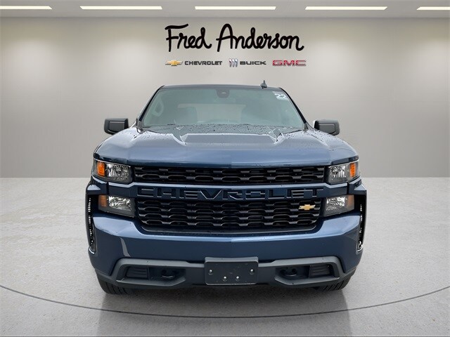 2022 Chevrolet Silverado 1500 Custom photo 2