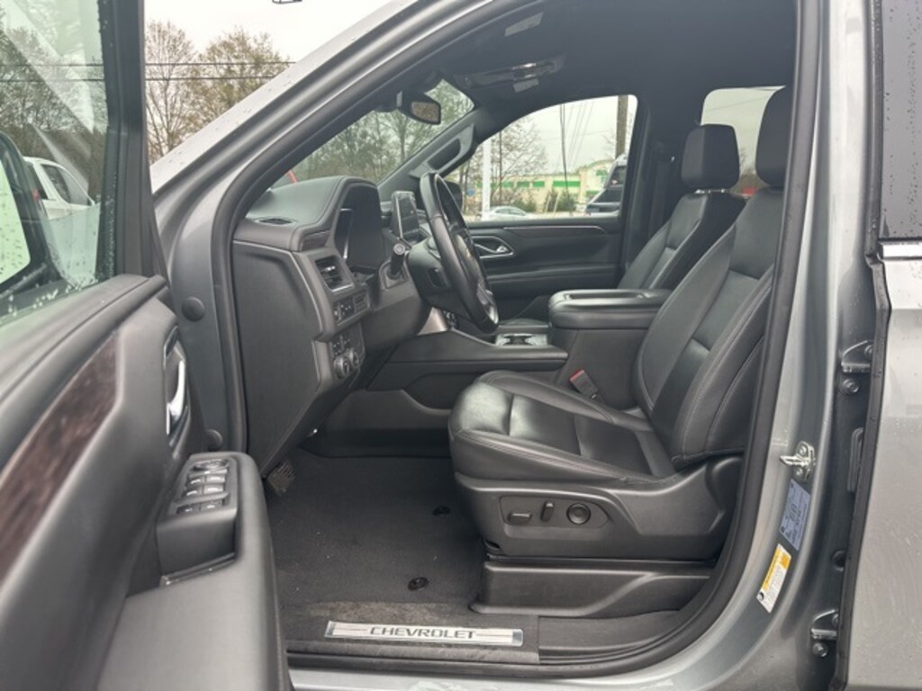 Used 2023 Chevrolet Suburban LT SUV