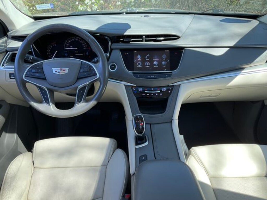 Used 2017 Cadillac XT5 Premium Luxury SUV