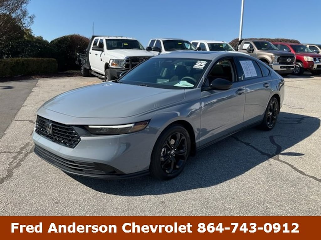 Used 2025 Honda Accord SE Sedan