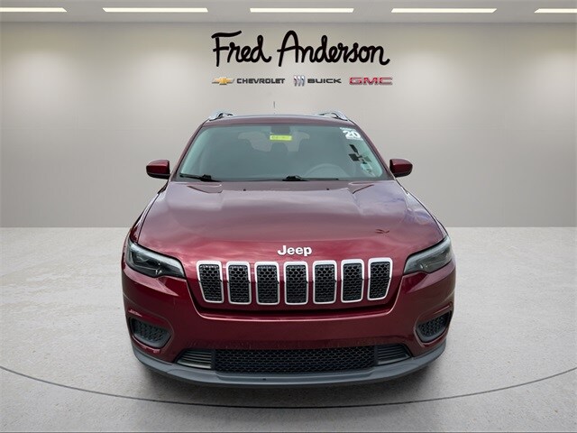 2020 Jeep Cherokee Latitude photo 2