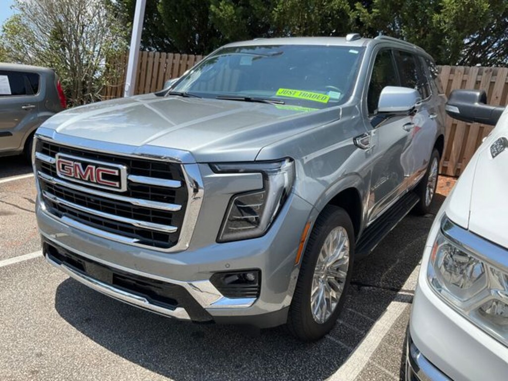 Used 2025 GMC Yukon Elevation SUV
