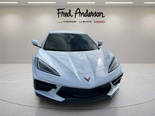 2021 Chevrolet Corvette Stingray 2LT photo 2