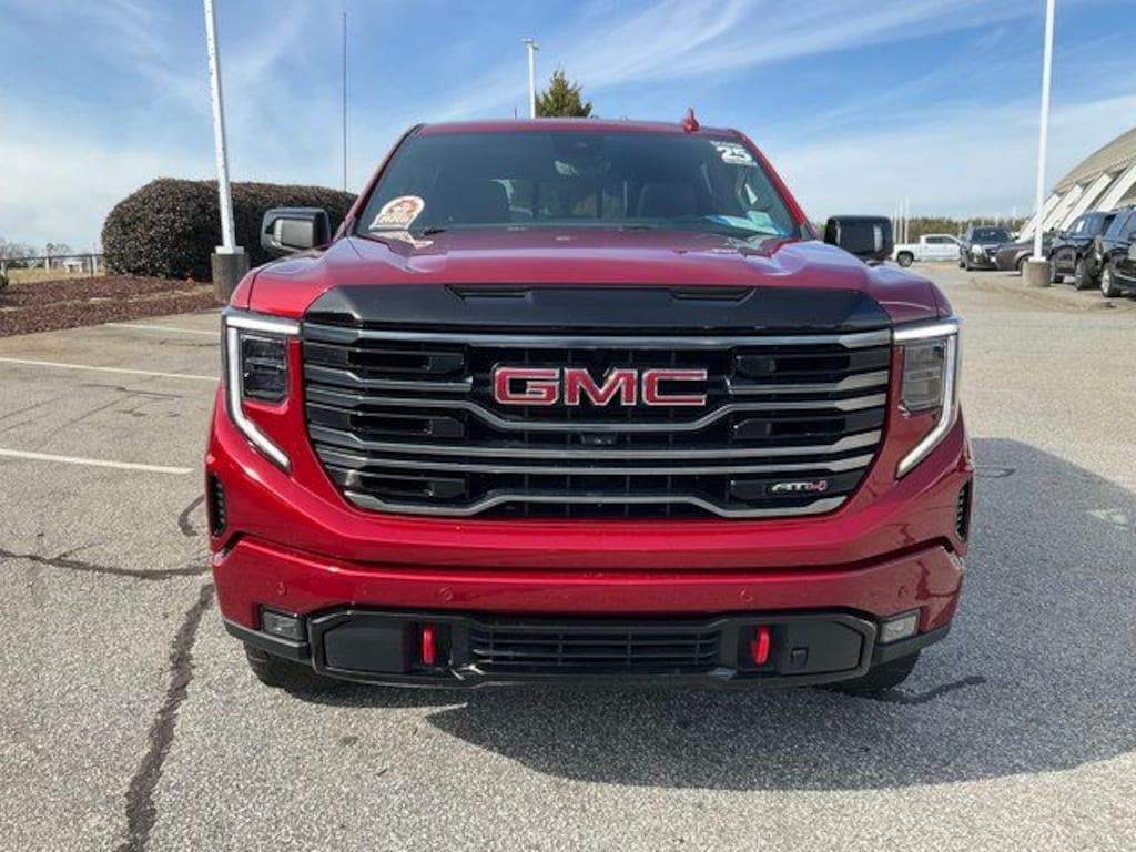 Used 2025 GMC Sierra 1500 AT4 Truck