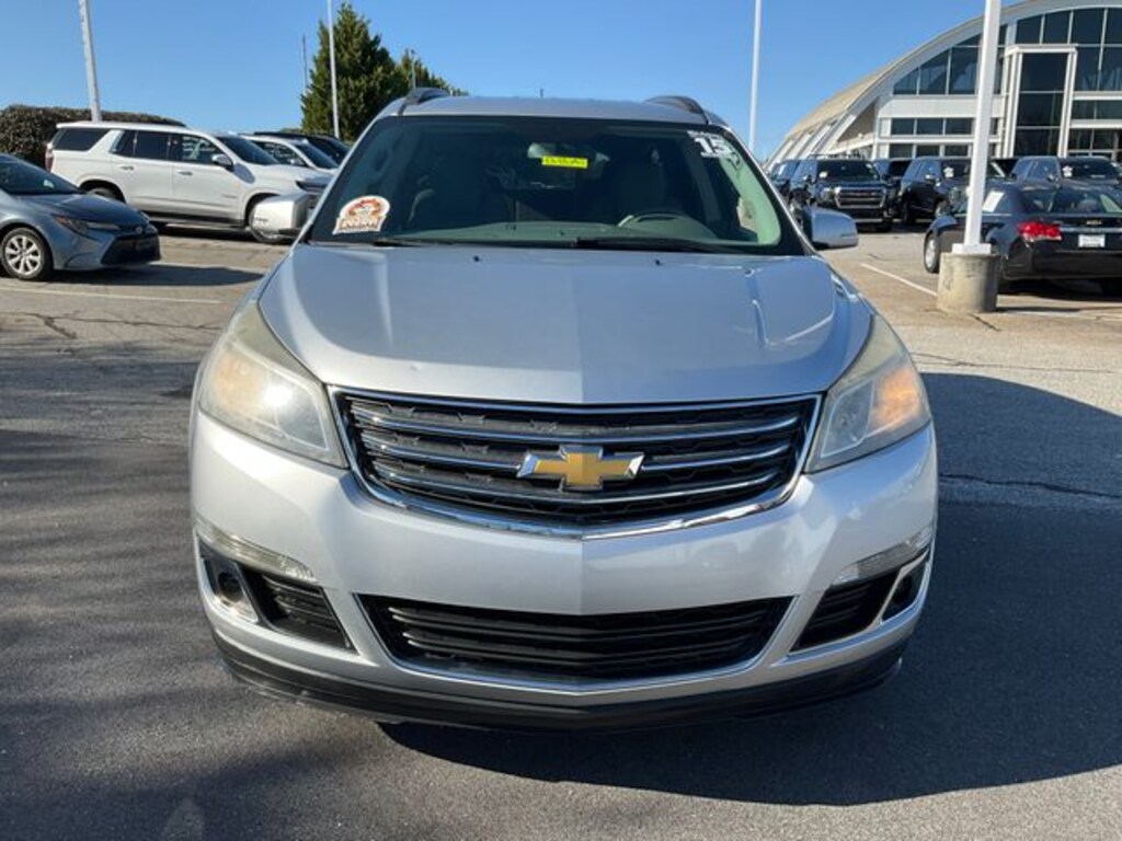 Used 2015 Chevrolet Traverse 2LT SUV