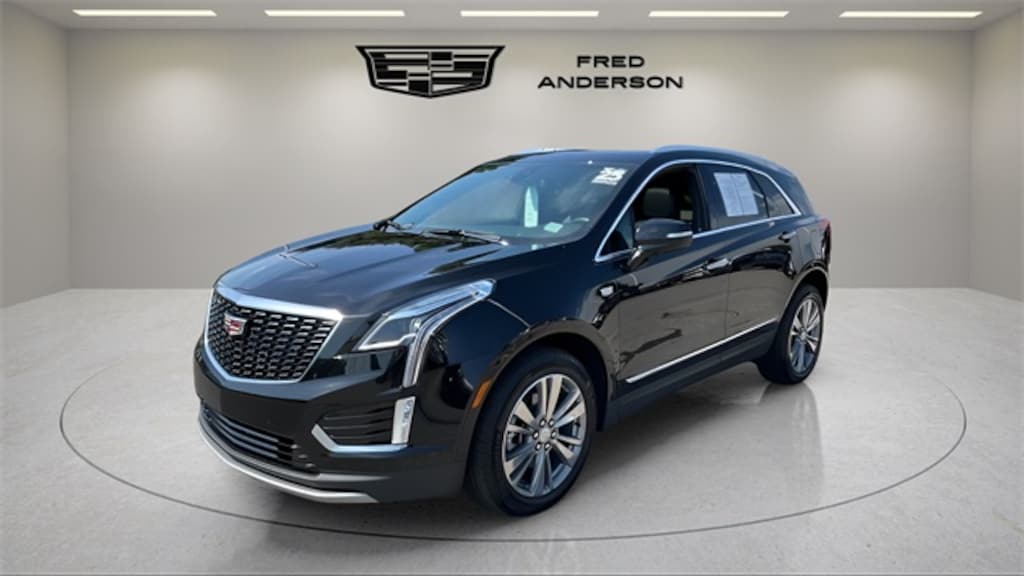 Certified 2025 Cadillac XT5 Premium Luxury SUV
