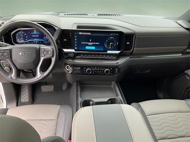 2025 Chevrolet Silverado 2500HD ZR2 photo 4