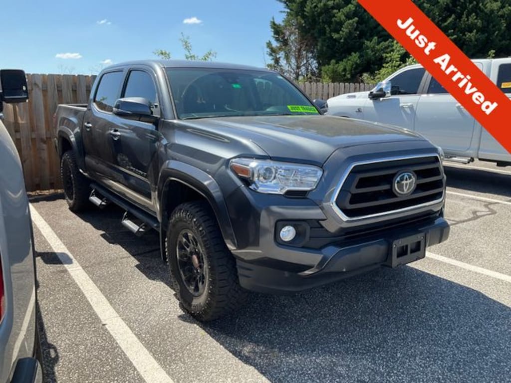 Used 2022 Toyota Tacoma SR5 Truck