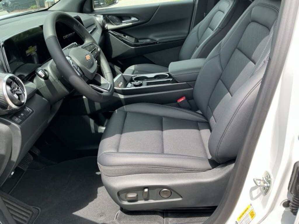 New 2027 Chevrolet Equinox LT SUV