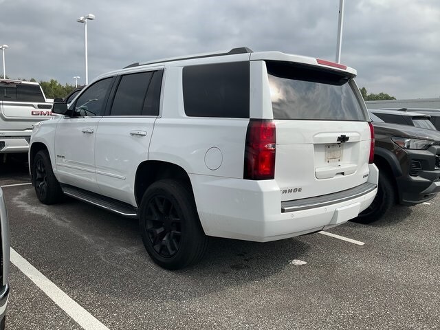 2017 Chevrolet Tahoe Premier photo 2