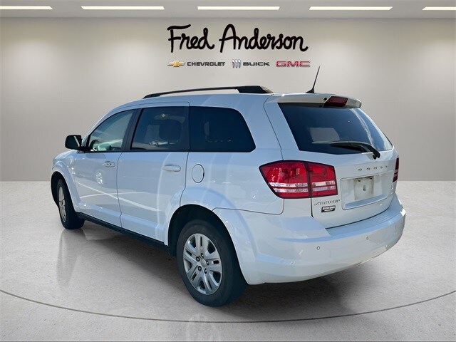 2020 Dodge Journey SE photo 3