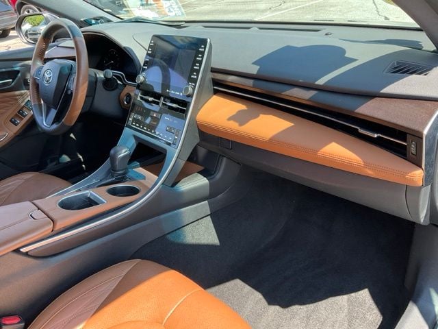 2019 Toyota Avalon 22