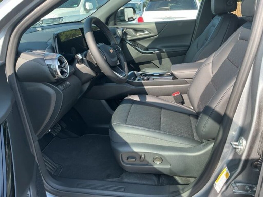 New 2027 Chevrolet Equinox LT SUV