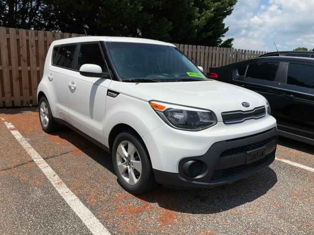 Used 2019 Kia Soul Base Hatchback