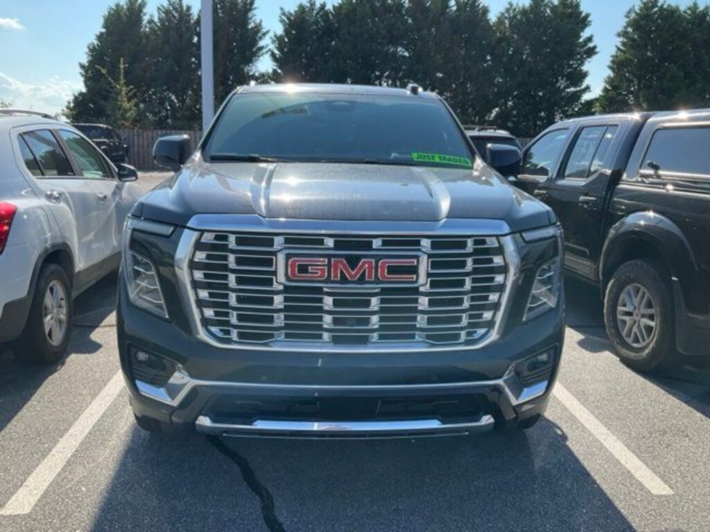 Used 2025 GMC Yukon XL Denali SUV