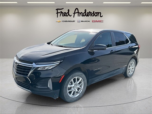 2023 Chevrolet Equinox LT photo 3