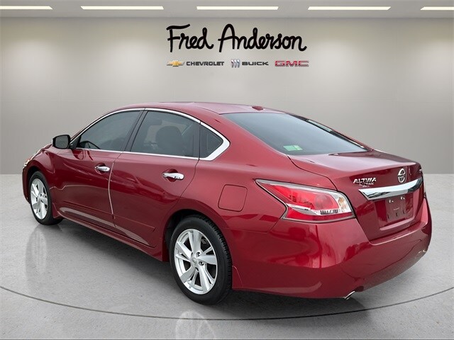 2015 Nissan Altima 2.5 SV photo 3