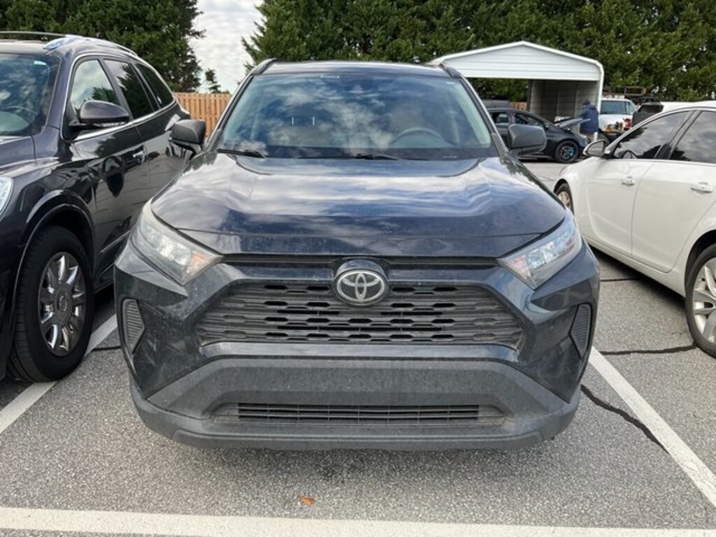 Used 2019 Toyota RAV4 LE SUV