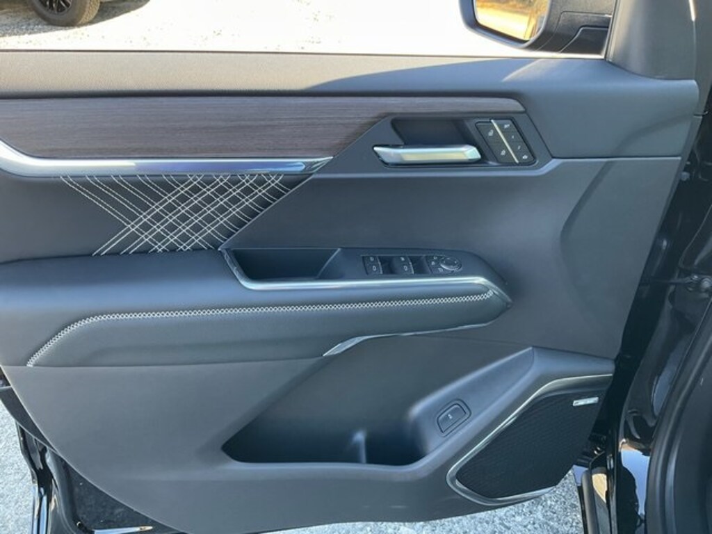 New 2026 GMC Acadia Denali SUV