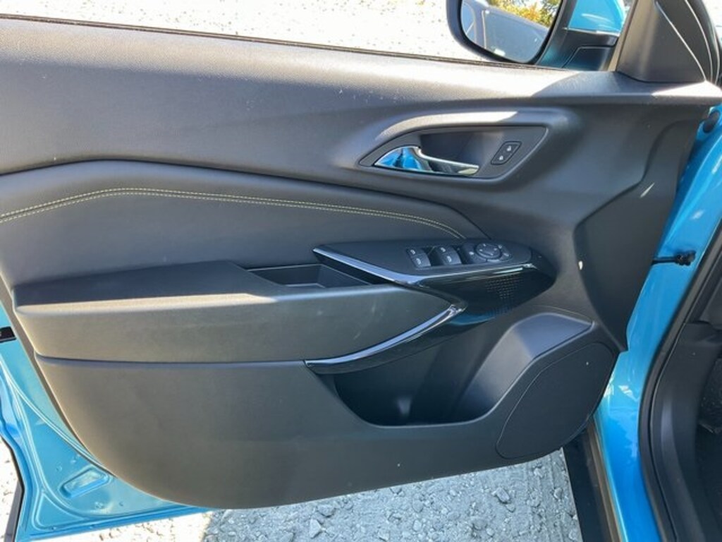 New 2026 Chevrolet Trax LT SUV