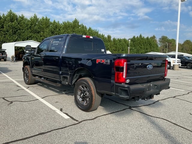 2024 Ford F-250 Lariat photo 4