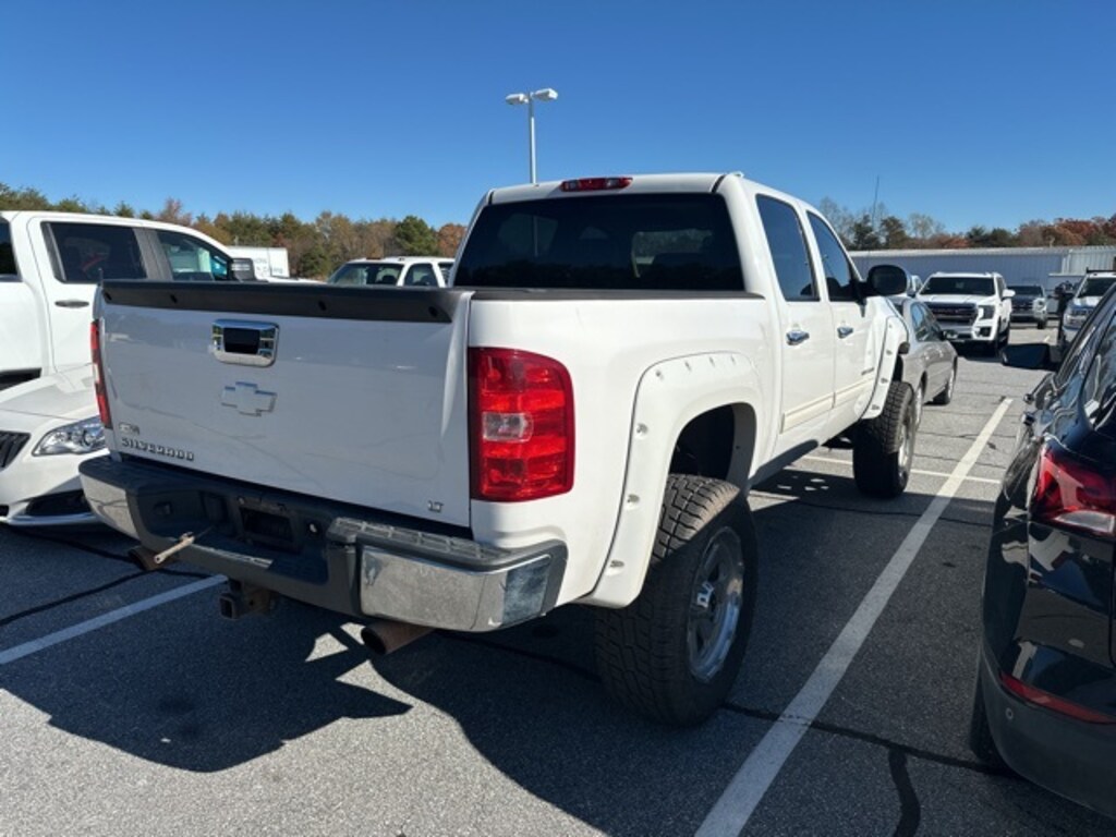 Used 2010 Chevrolet Silverado 1500 LT Truck