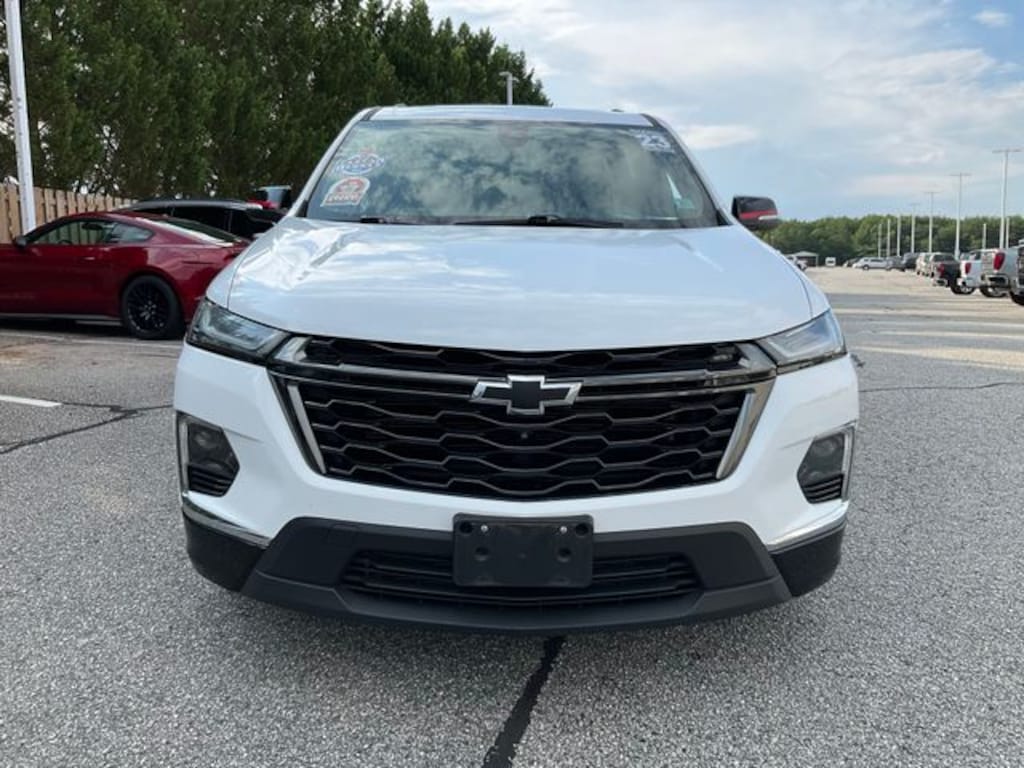 Used 2023 Chevrolet Traverse Premier SUV