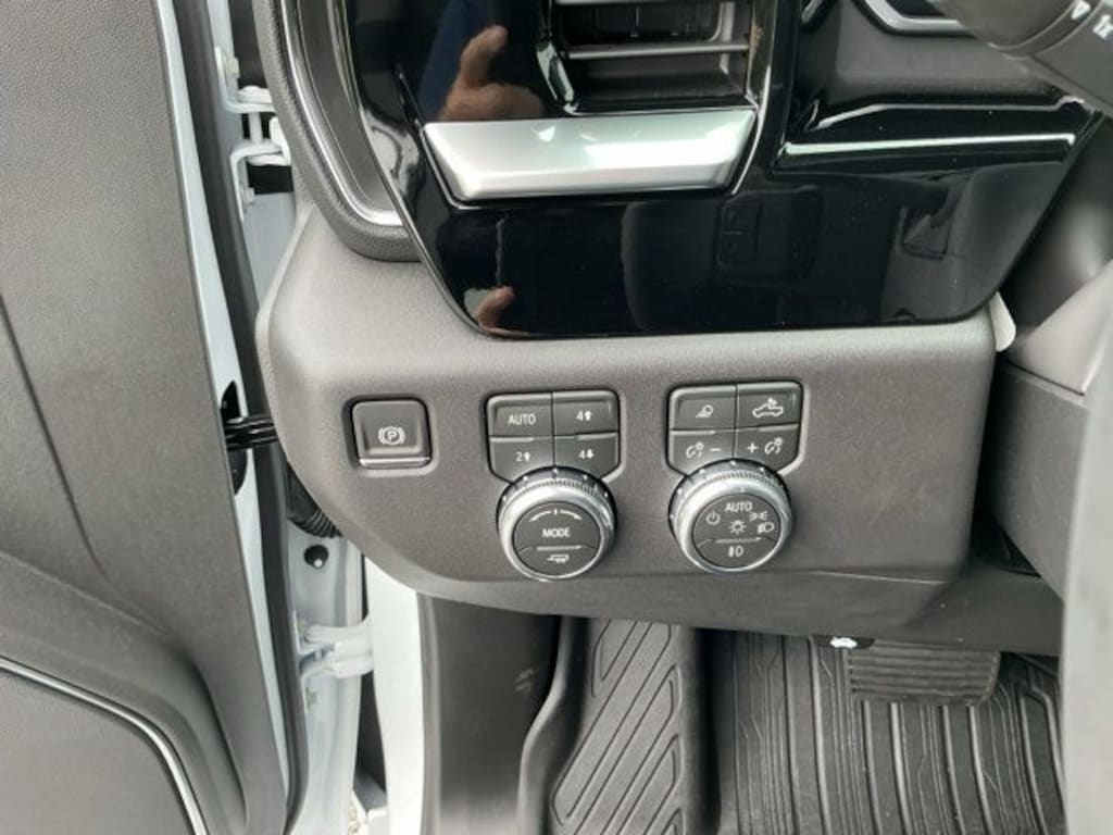 New 2026 GMC Sierra 1500 SLT Truck