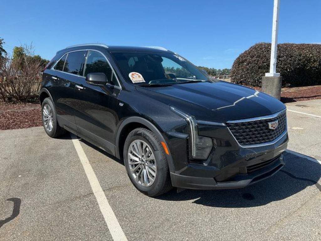Used 2024 Cadillac XT4 Premium Luxury SUV