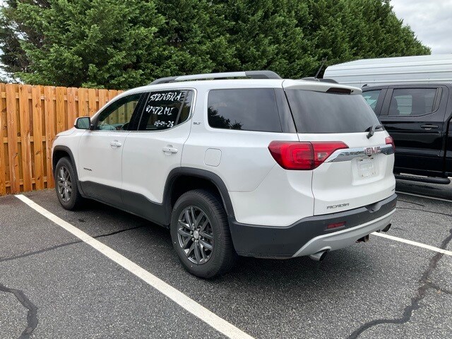 2017 Gmc Acadia SLT photo 4
