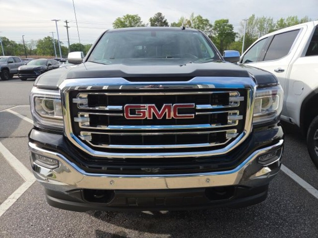 Used 2018 GMC Sierra 1500 SLT Truck