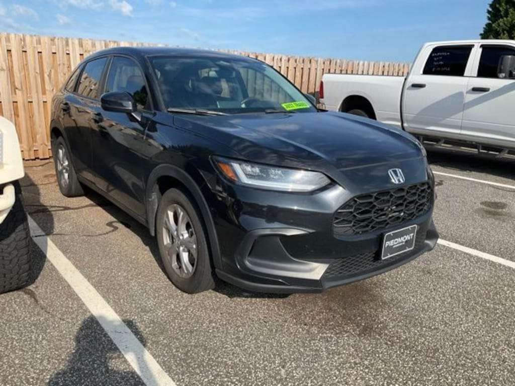 Used 2024 Honda HR-V LX SUV