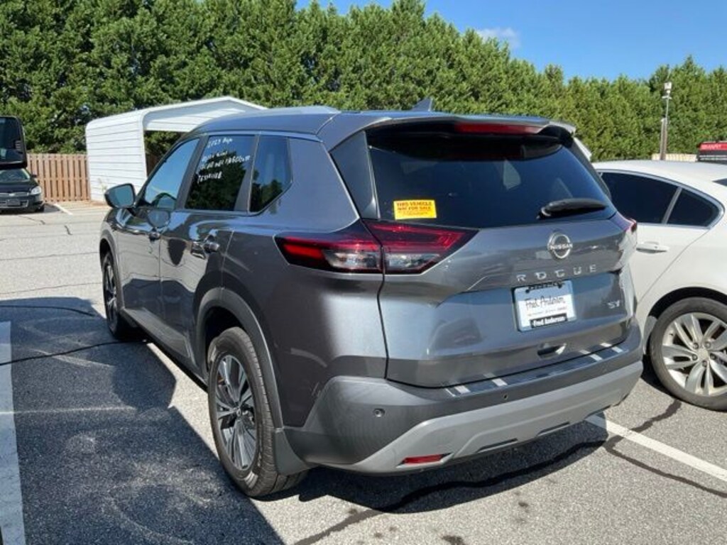 Used 2023 Nissan Rogue SV SUV