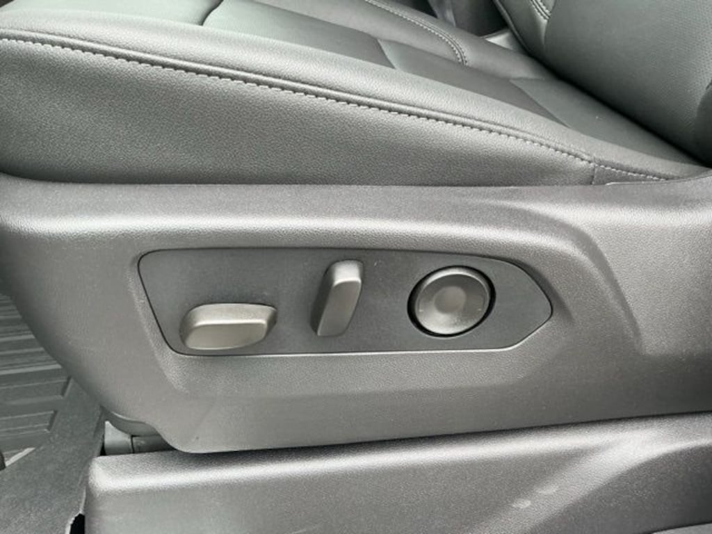 New 2026 GMC Sierra 1500 SLT Truck