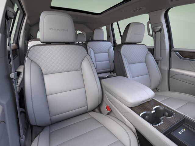 2026 GMC Acadia Denali - Photo 16