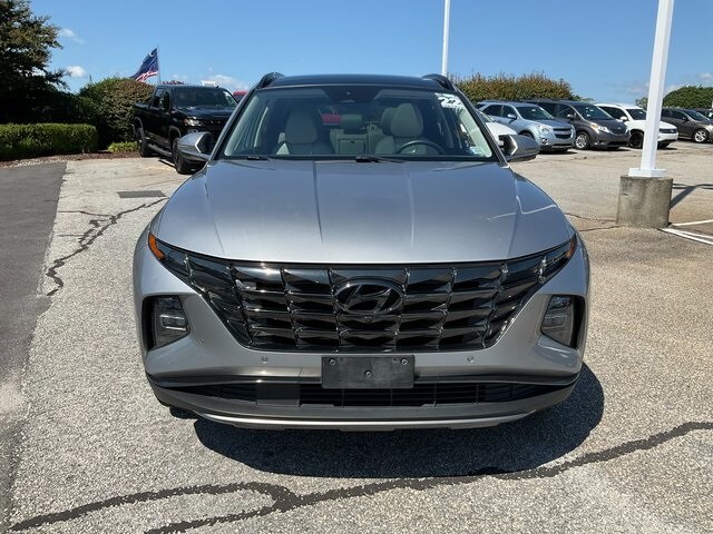 2022 Hyundai Tucson Limited photo 2