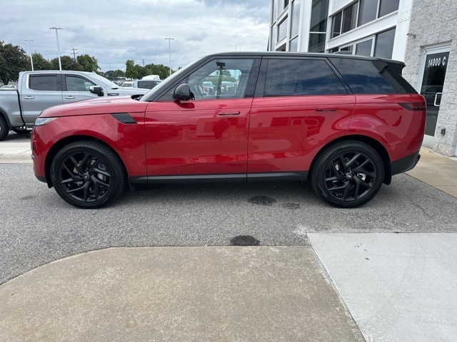 Used 2023 Land Rover Range Rover Sport SE with VIN SAL1P9EU8PA147485 for sale in Raleigh, NC