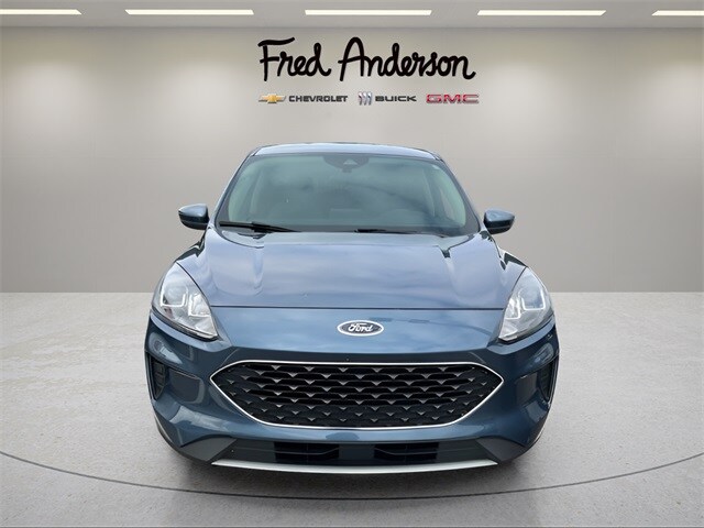 2020 Ford Escape SE photo 2